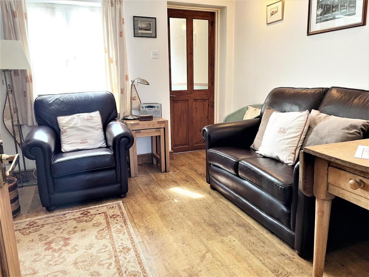 Pass The Keys Cosy Cottage With Views Over The Shropshire Hills ラドロー エクステリア 写真